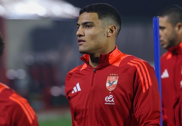 mostafa el aash.jpg